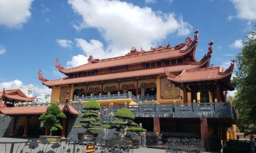 面部好出汗是什么原因-面部出汗量大是什么原因专区_面部出汗多是什么原因怎么治疗专区_面部出汗会瘦网